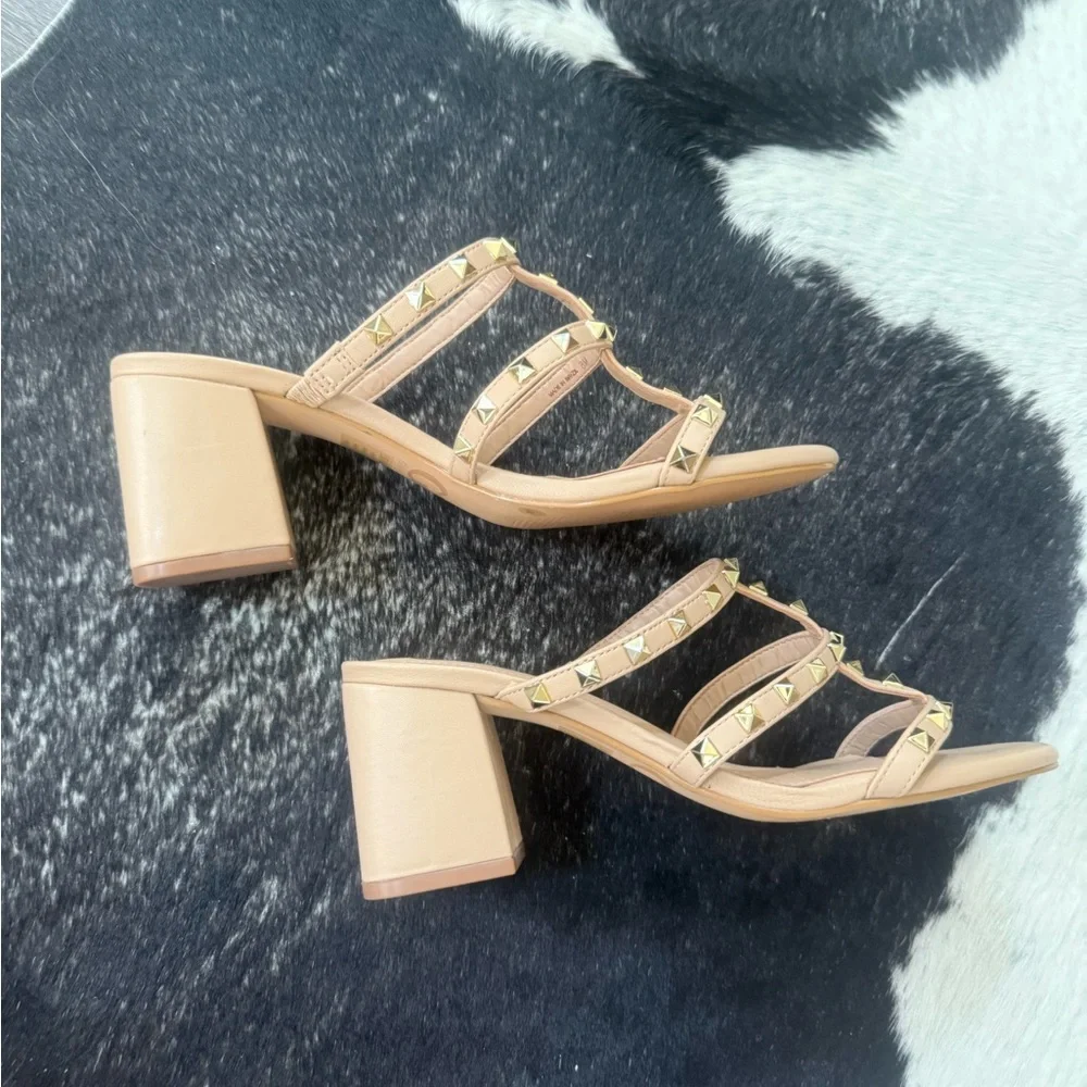 Gianni Bini Women's Beige Sandals with Gold Studs - Picture 4 of 4